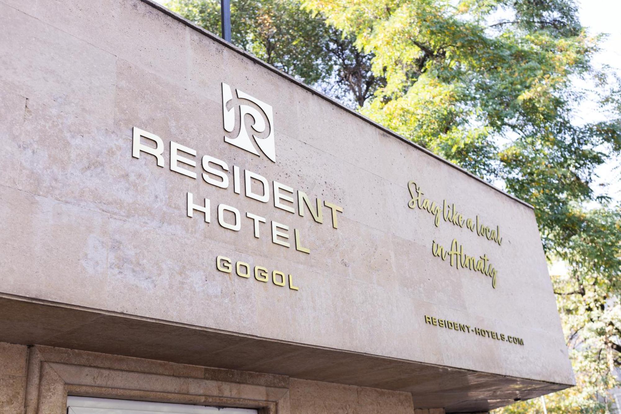 Resident Hotel Gogol Almatî Exterior foto